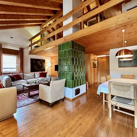아파트 Classy 4 Bedroom Few Steps From Centre *